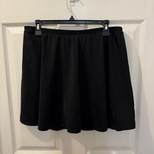 Torrid‎ Active Swim high-rise skater style black skort shorts size 0 (L)
